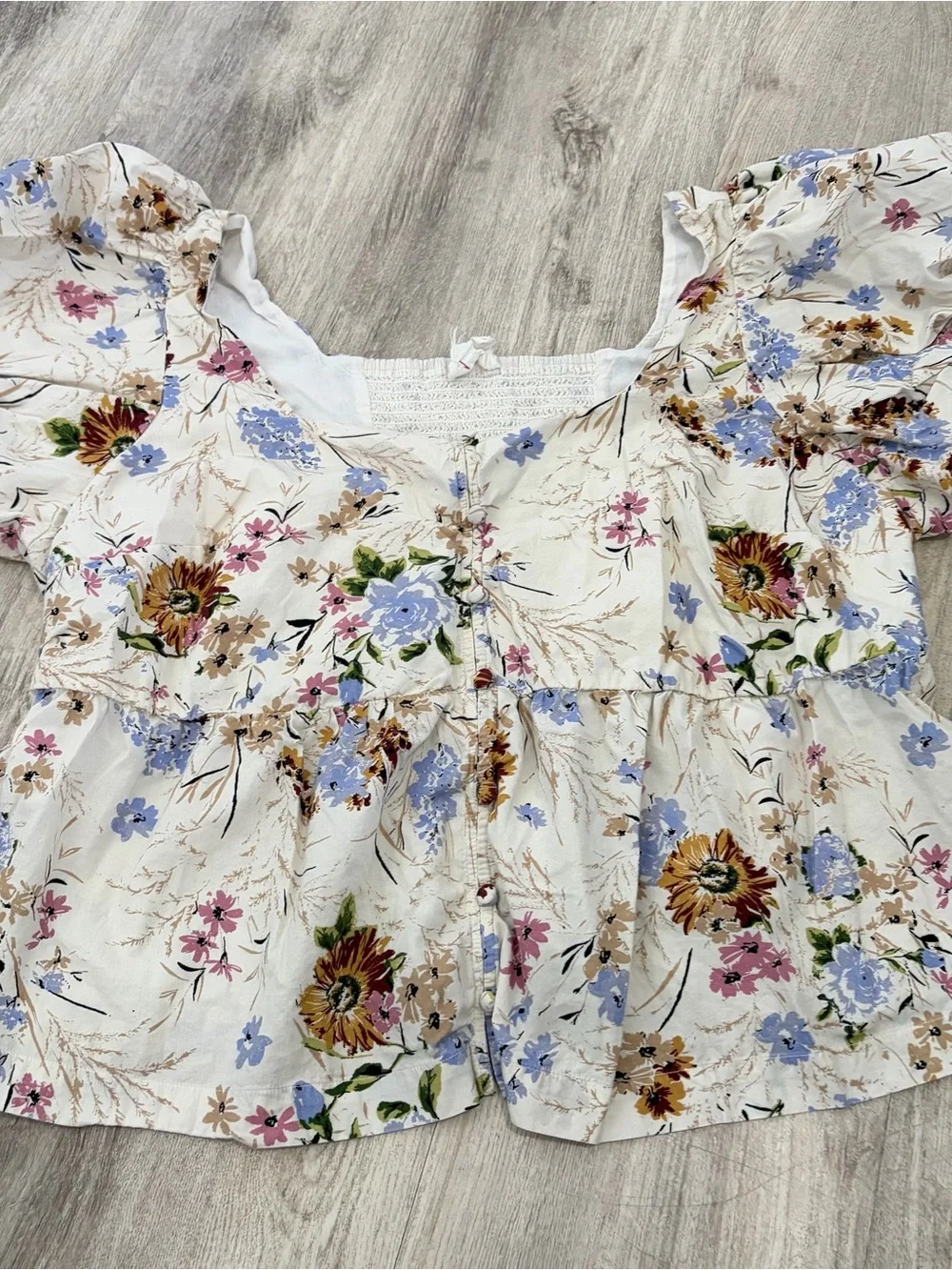 Anthropologie floral puff sleeve peplum top Cropped Women’s Ivory 2XL Cottage